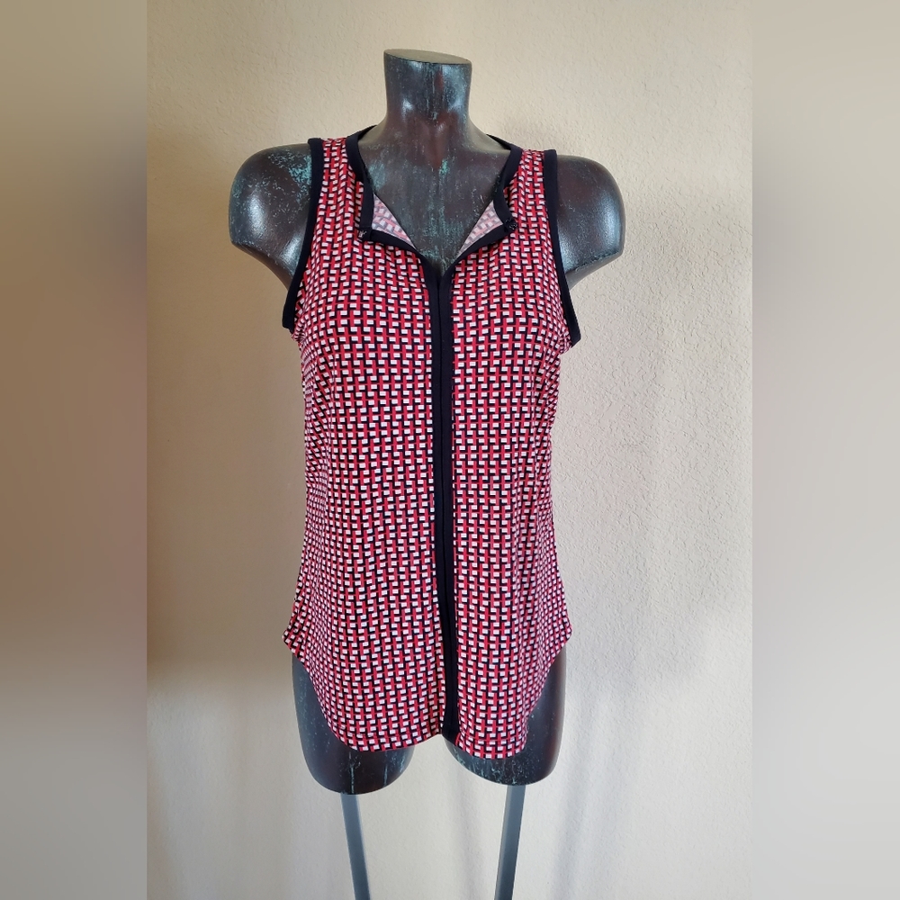 Liz Claiborne patterned top
